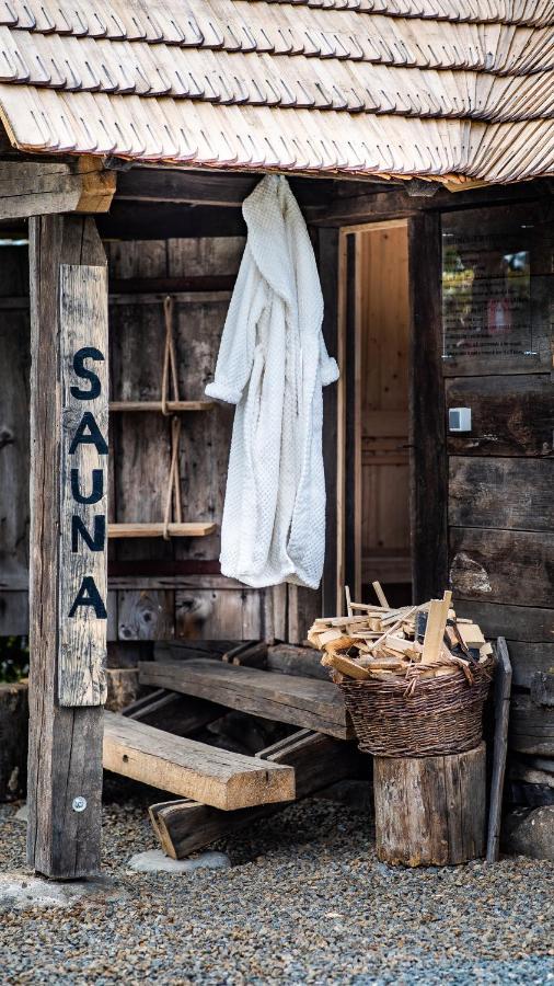Iz De Maramures Rural Hotel (Adults Only) Surdesti  외부 사진